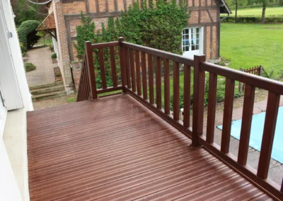 ebenisterie-menuiserie-blois-escalier-bois-cypres-du-bois-9-q80